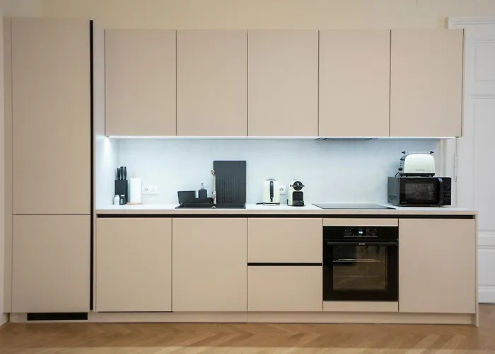 Apartmán Elegant 2br Near Parliament, Self 24h Check-in *