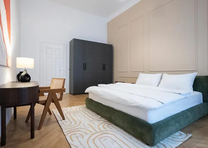 Elegant 2br Near Parliament, Self 24h Check-in Apartmán Vídeň