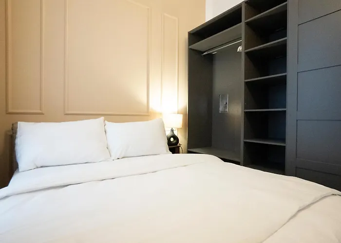 Elegant 2br Near Parliament, Self 24h Check-in Apartmán