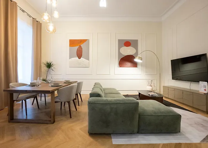 Elegant 2br Near Parliament, Self 24h Check-in Apartmán *