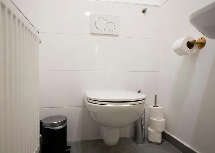 Elegant 2br Near Parliament, Self 24h Check-in Apartmán