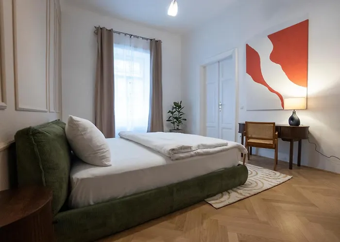 Elegant 2br Near Parliament, Self 24h Check-in Apartmán